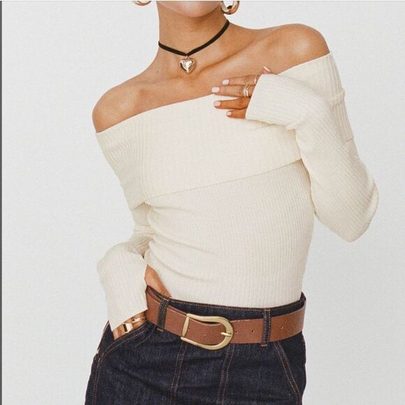 Princess Polly Size M/L Morley Off Shoulder Ribbed Sweater Cream Thumb Holes - Picture 1 of 10